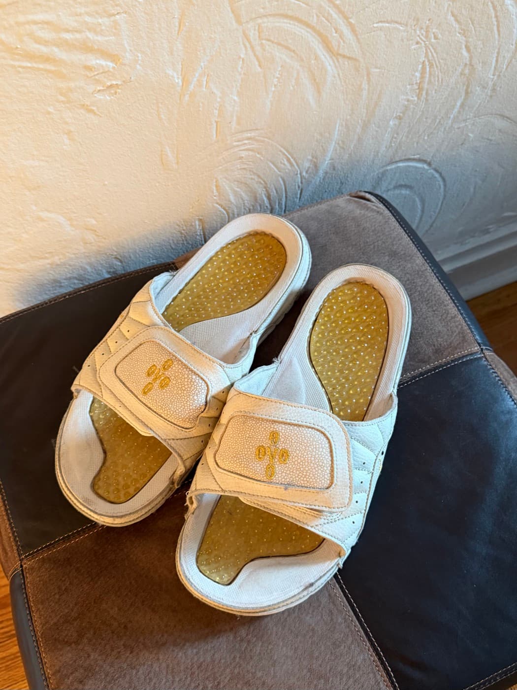 Jordan Slides White / Tan